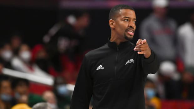 Nov 17, 2021; College Park, Maryland, USA; George Mason Patriots head coach Kim English during the second half against the Maryland Terrapins at Xfinity Center.